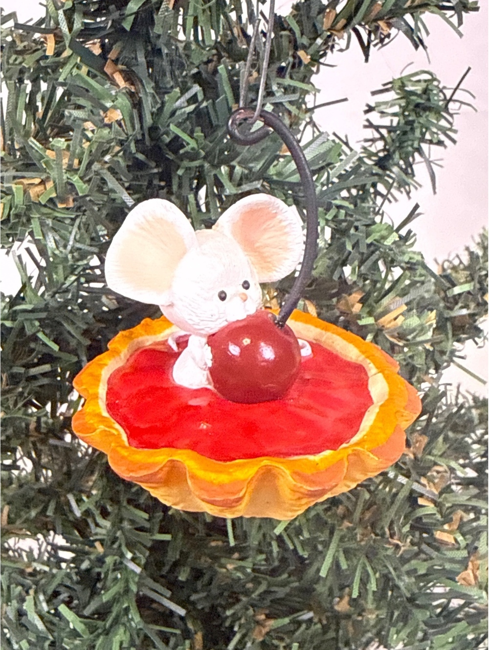 Hallmark 1989 Holiday Mouse Christmas Ornament